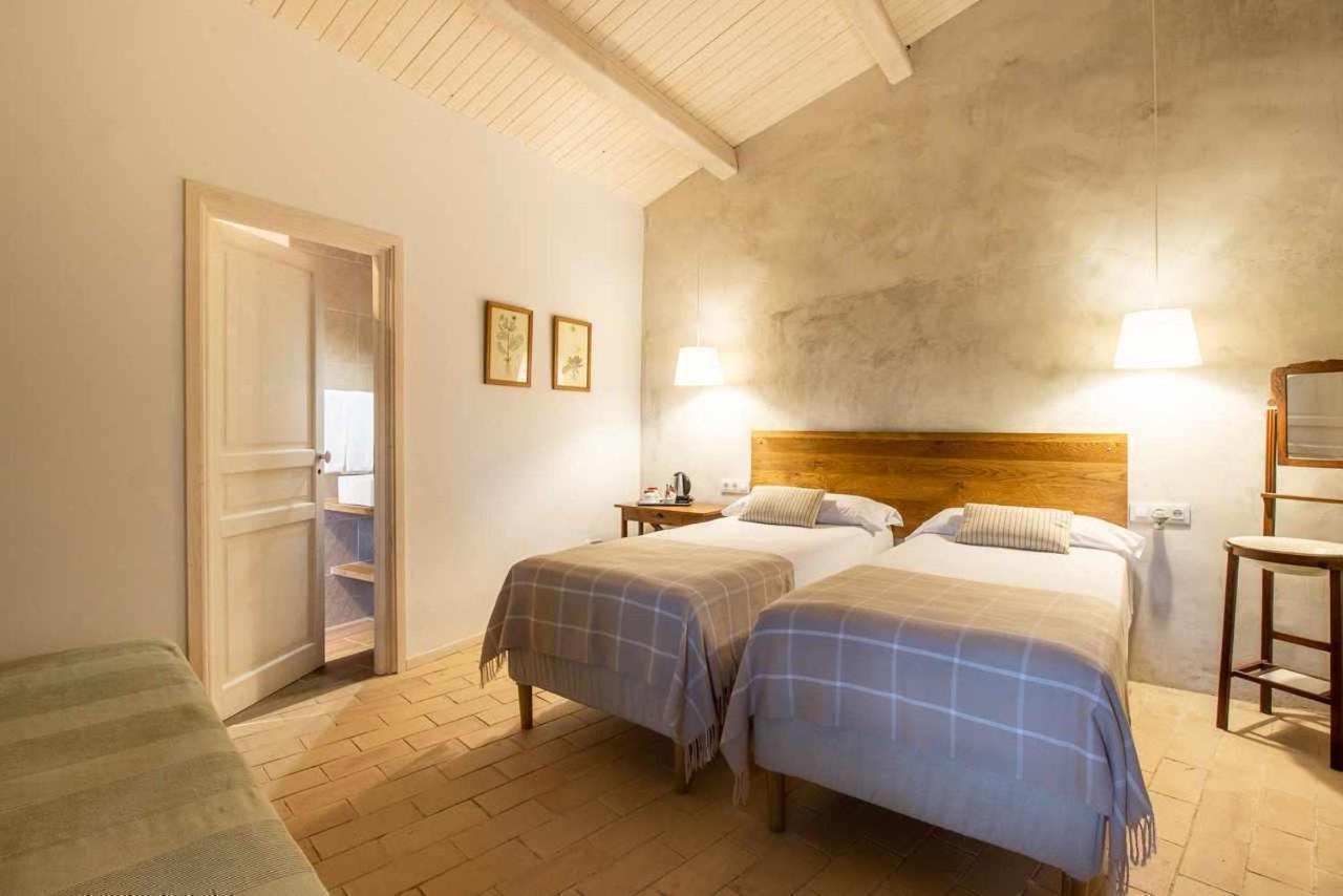 Masia Can Grau Habitaciones Con Desayuno Inlcuido Vilafreser Szoba fotó